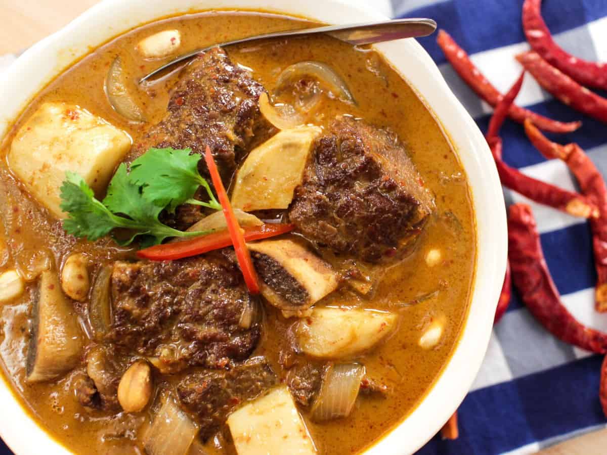 Massaman Beef Curry: Your Reliable, Stress-Free Meal for Gatherings